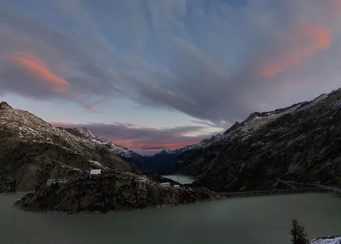 Hof Und Post Hotel Innertkirchen
