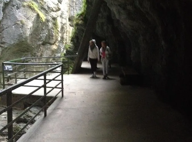 Hof Und Post Innertkirchen